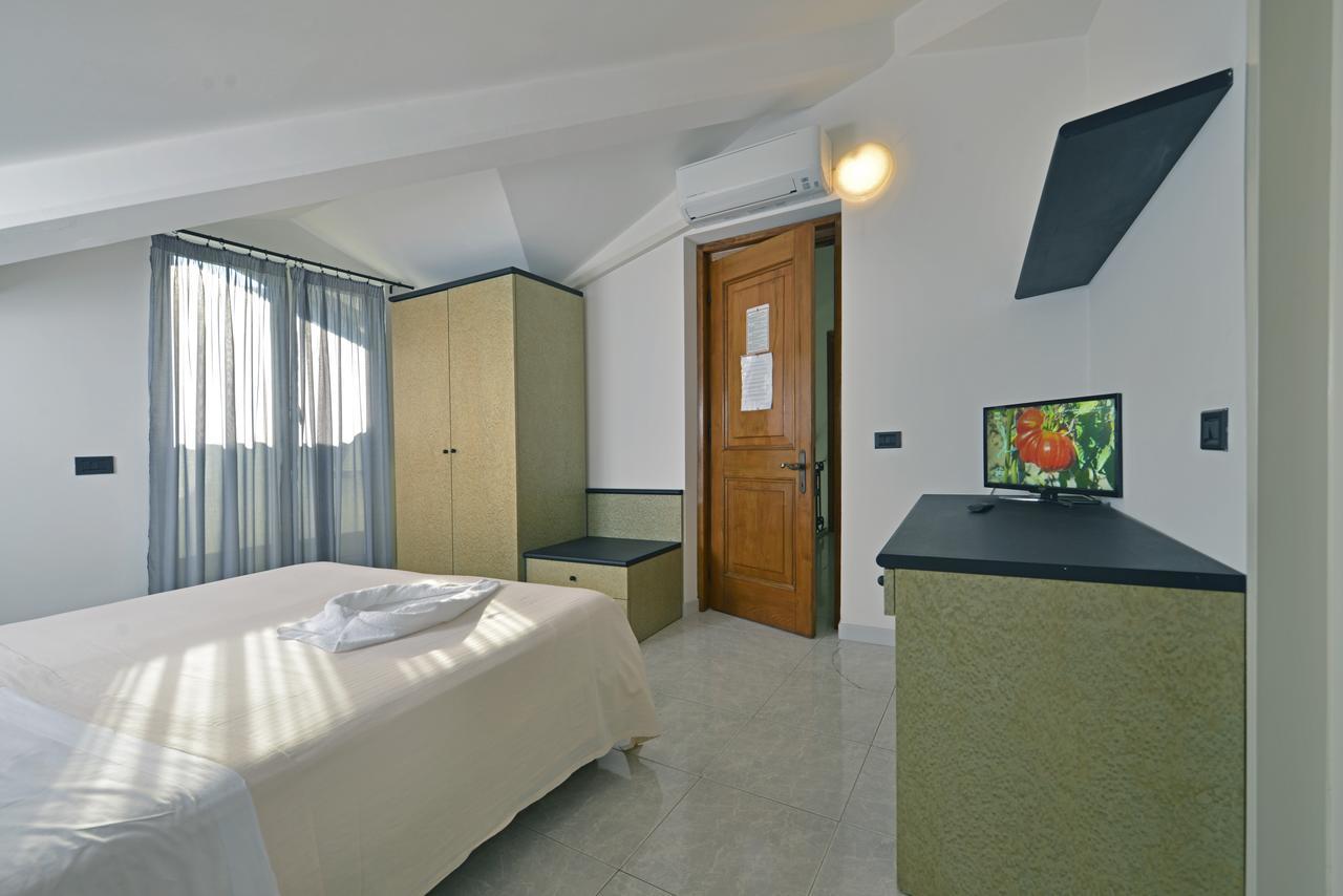 Hotel Garden Bocca Di Magra מראה חיצוני תמונה